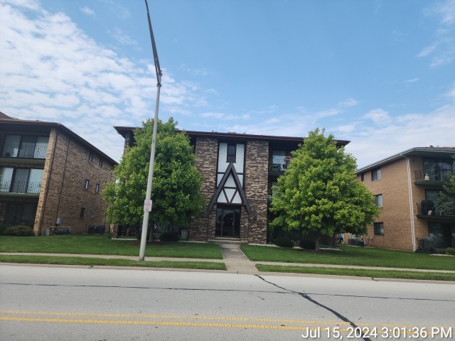 4848 W 122nd St #2W, Alsip