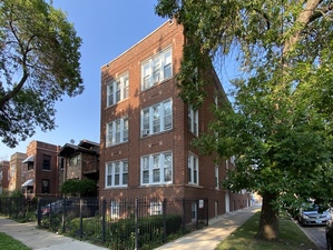 Recently rented home at 2416 W Fargo St Unit 1 in Chicago, Illinois